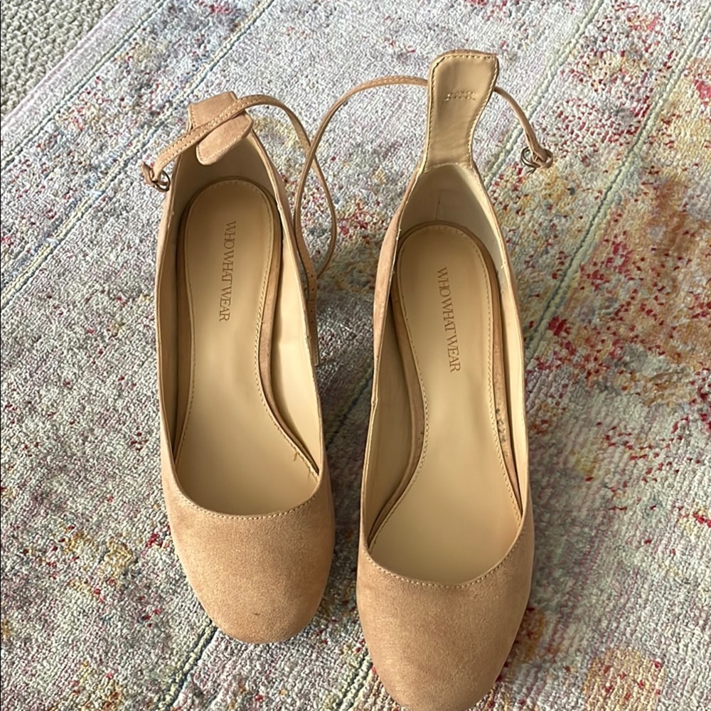 FREE w $10 min! Who What Wear Tan Heels Classic Minimalist Design Sz 8.5